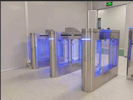 Molinete de Puerta Rápida Automática de Alta Seguridad con Reconocimiento Facial Biométrico para Zonas Restringidas – Sistema Avanzado de Control de Acceso Peatonal1